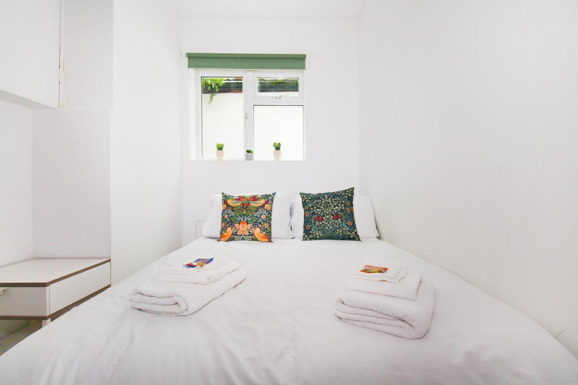 Two Bedroom In Islington 런던 외부 사진